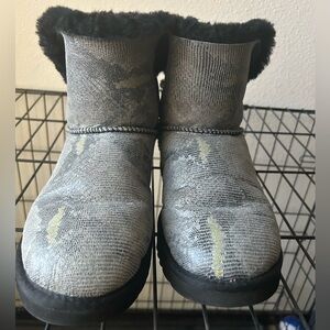 Black Snakeskin UGG Boots Size 8